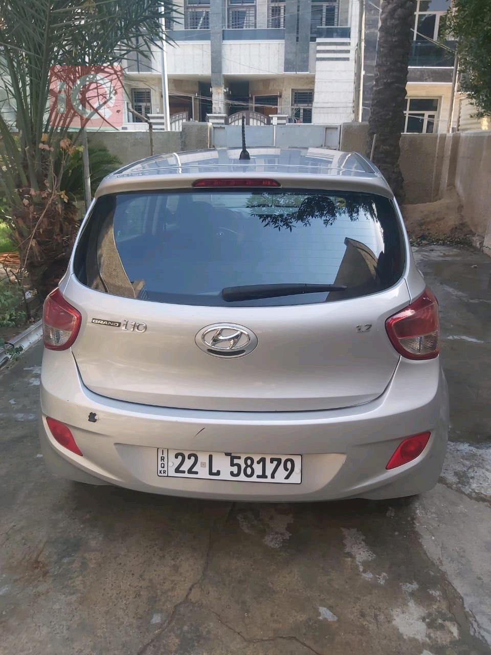 Hyundai i10